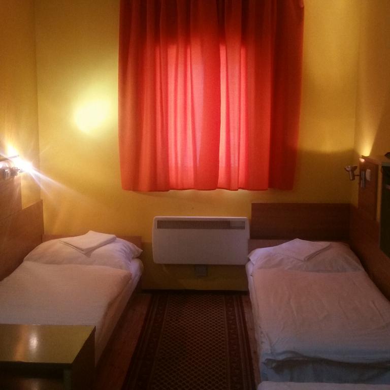 Kis-Duna Motel & Camping Mosonmagyaróvár Екстериор снимка
