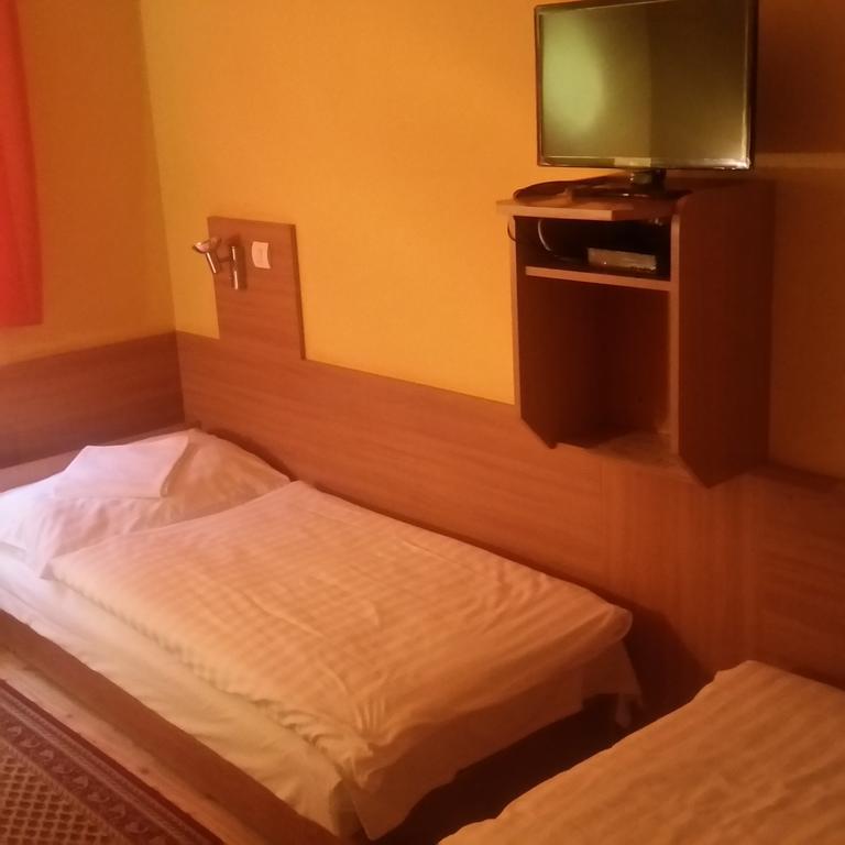 Kis-Duna Motel & Camping Mosonmagyaróvár Екстериор снимка
