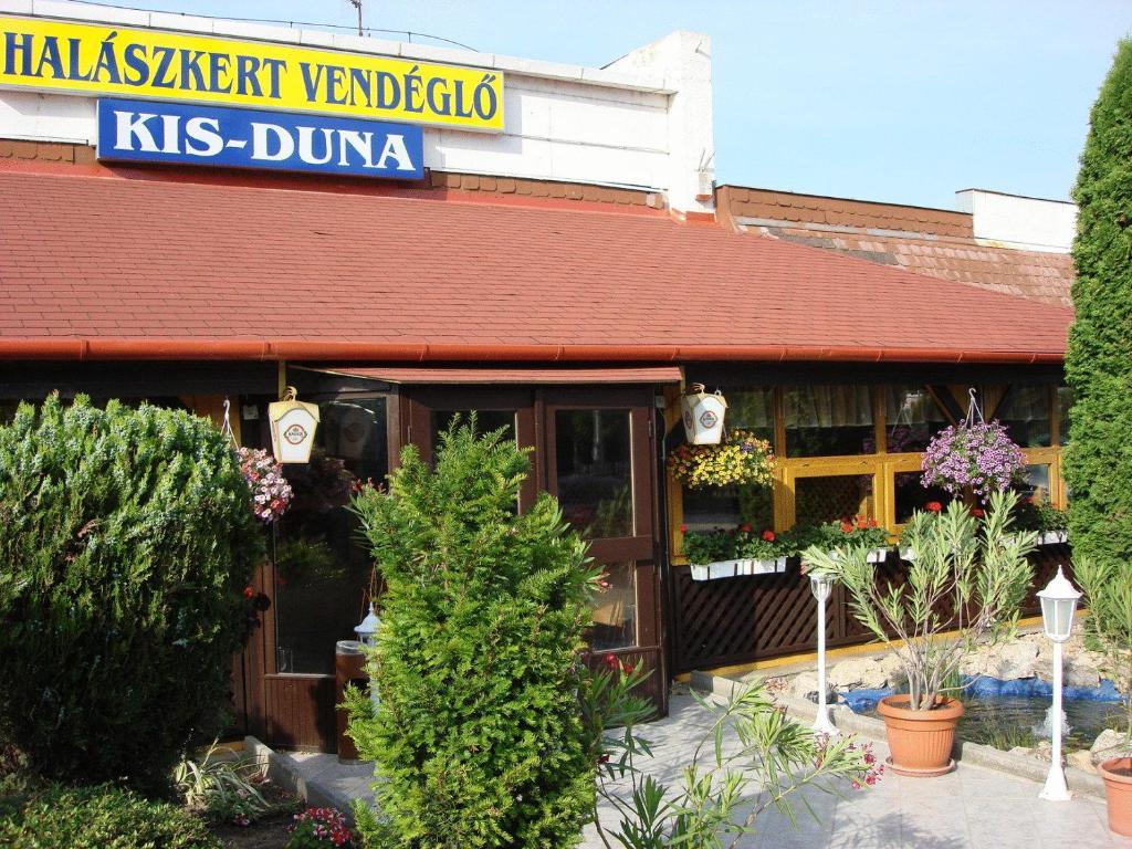 Kis-Duna Motel & Camping Mosonmagyaróvár Екстериор снимка
